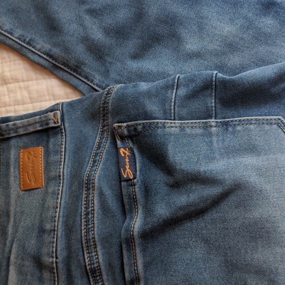 NWT Seven7 size 14 The Curvy High Rise Blue Legging - Picture 3 of 8